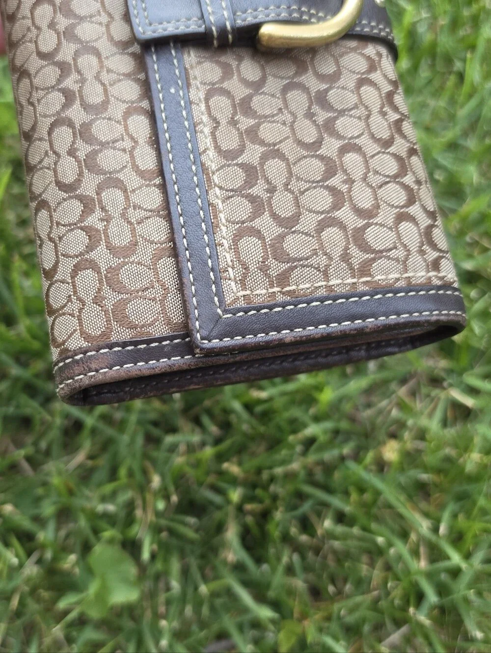 Coach Vintage Signature Soho Long Biflold Wallerlt With Checkbook Holder. GUC